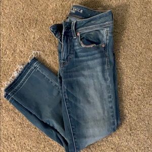 AE frayed cropped jeans